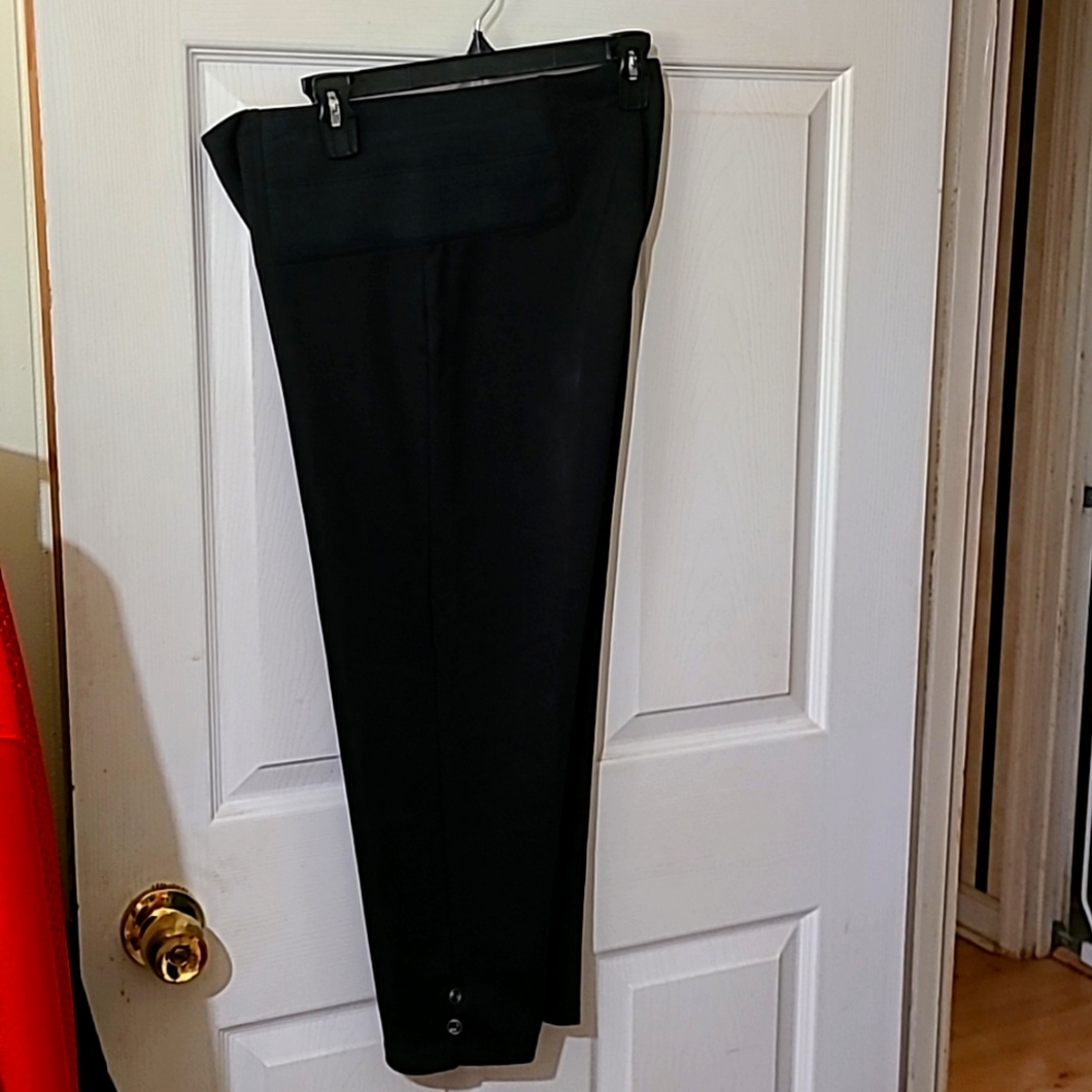 Ladies Capri
